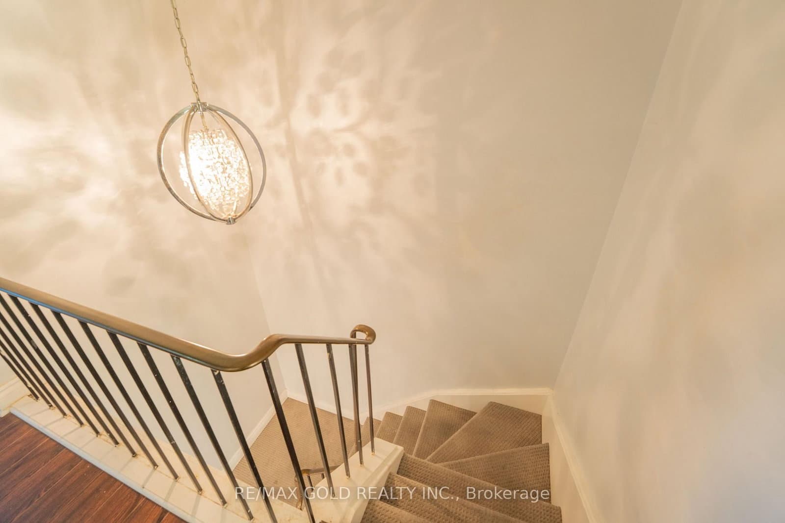 900 Central Park Drive, Unit 107 thumbnail 28