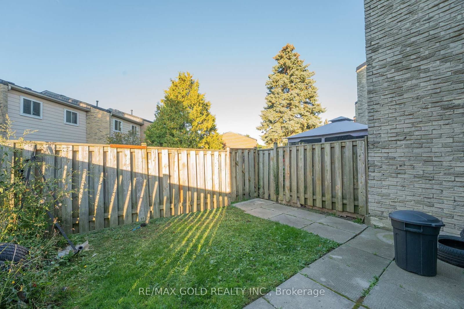 900 Central Park Drive, Unit 107 thumbnail 29