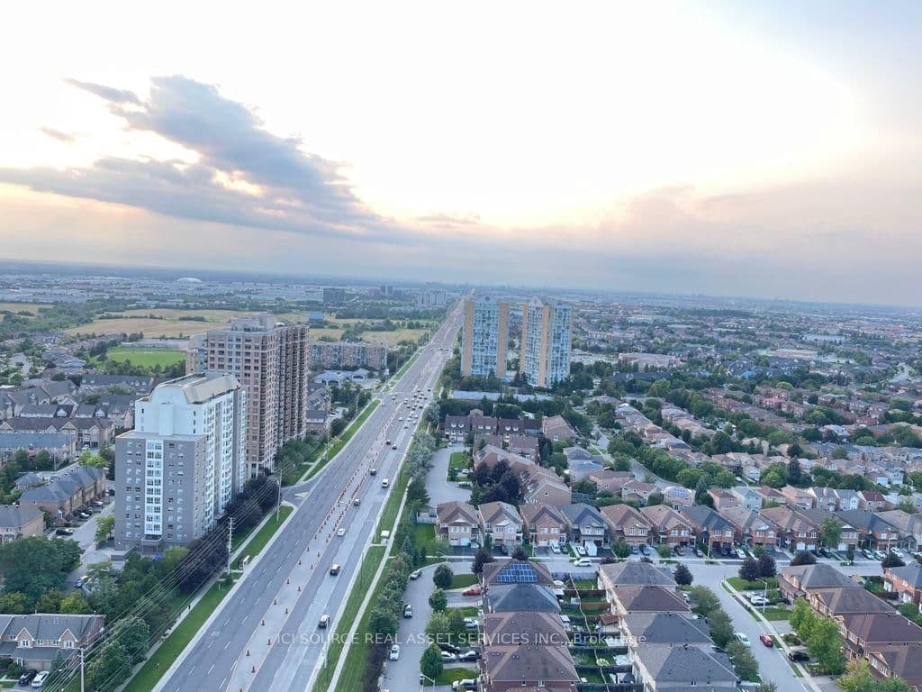 8 Nahani Way, Unit 3006 thumbnail 10