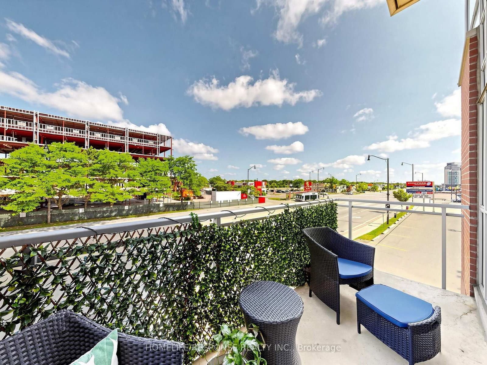 215 QUEEN Street E, Unit 225 thumbnail 20