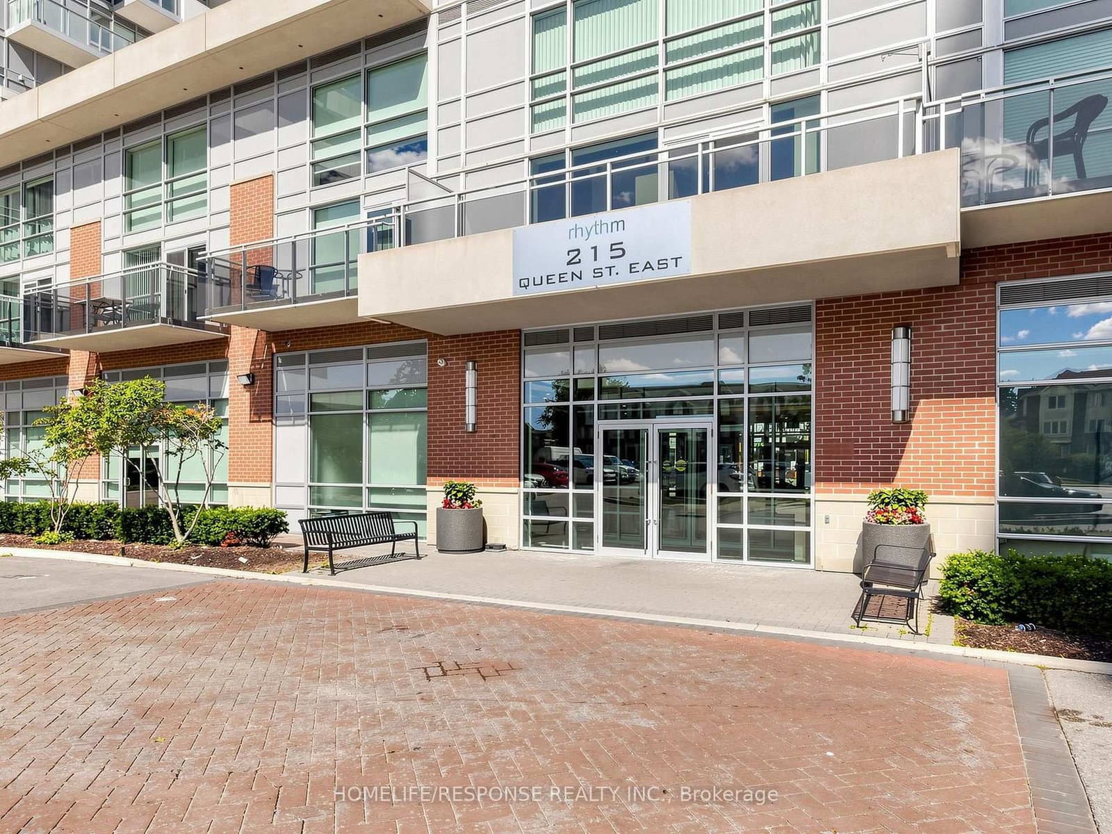 215 QUEEN Street E, Unit 225 thumbnail 3