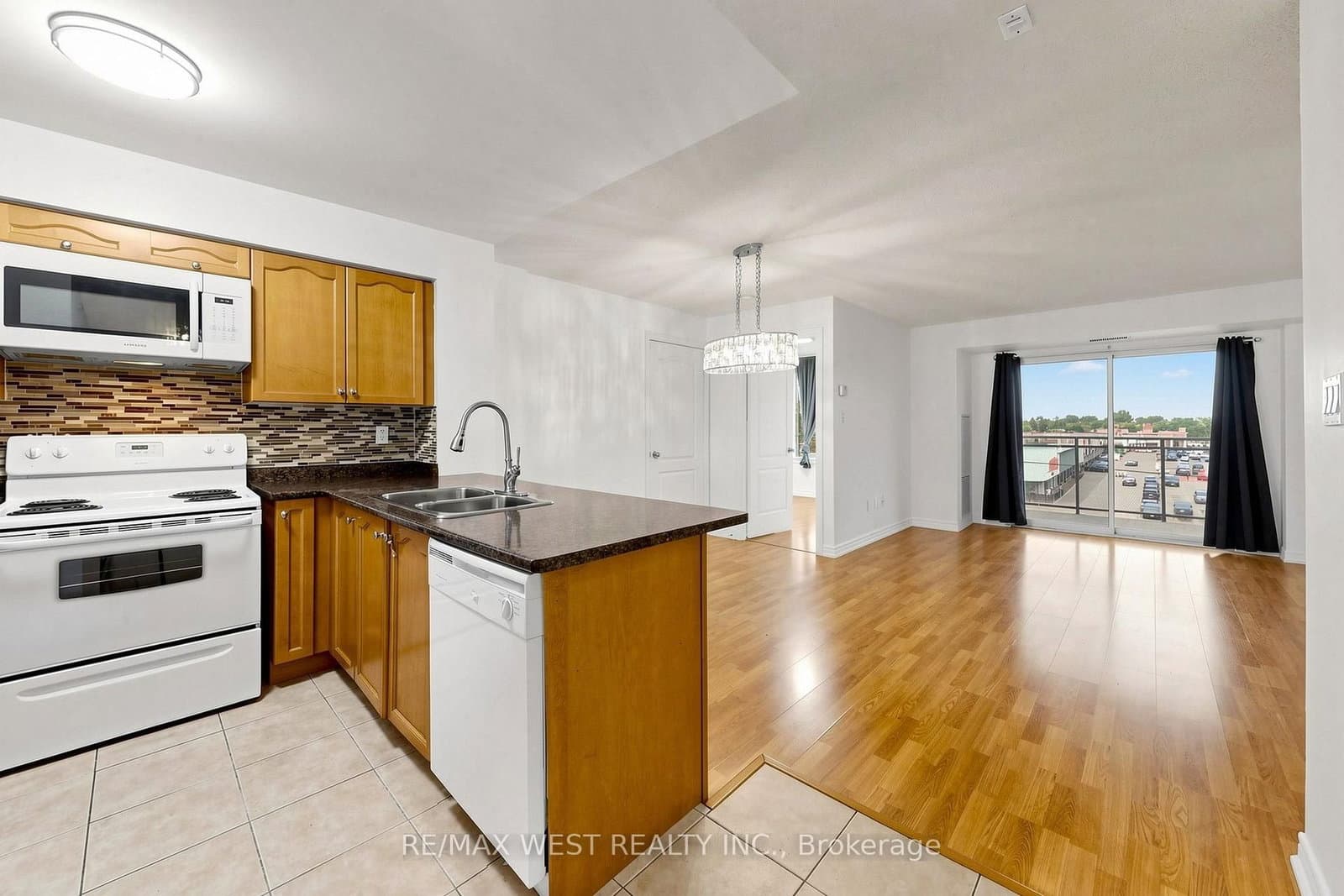 2772 Keele Street, Unit 505 thumbnail 10