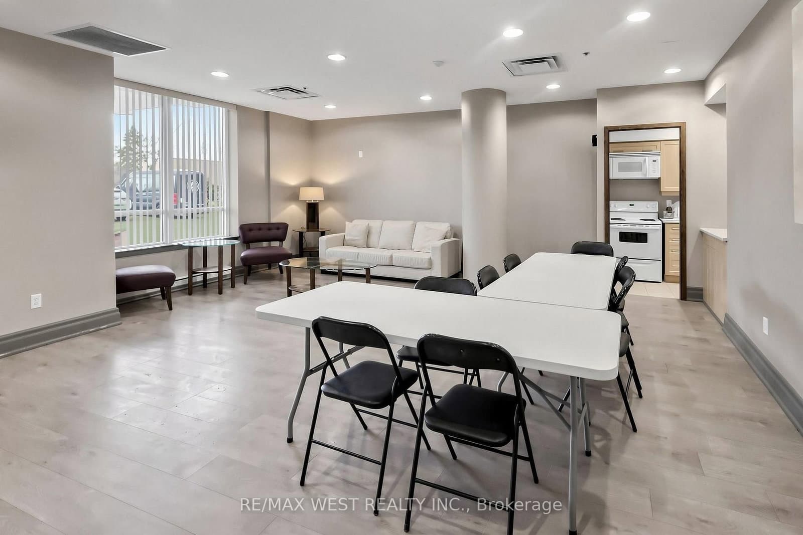 2772 Keele Street, Unit 505 thumbnail 22