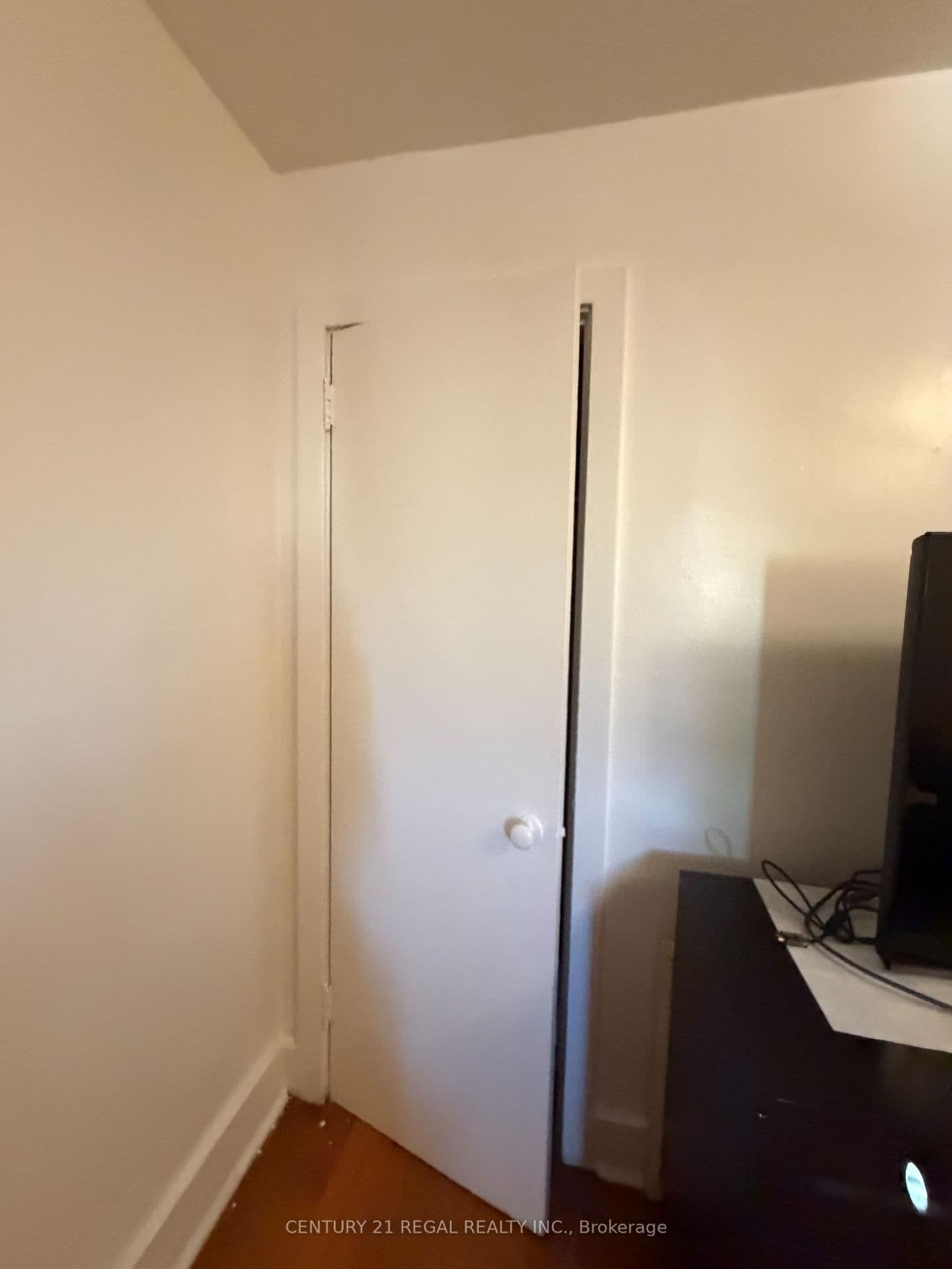 1615 Weston Road thumbnail 6