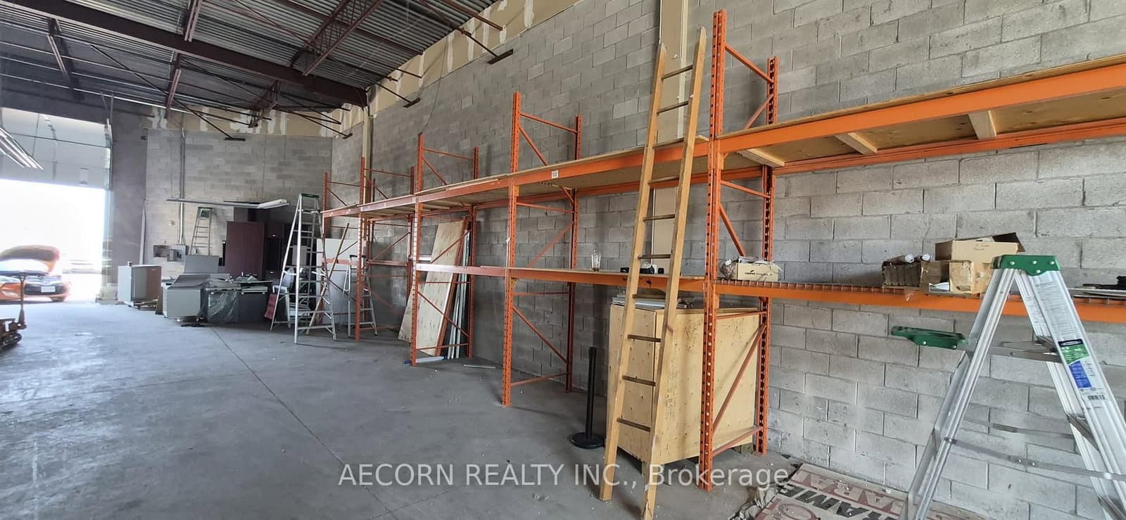 1270 W Finch Avenue W, Unit 6 thumbnail 9