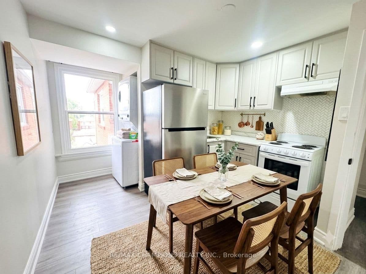 196 Caledonia Road, Unit 2nd thumbnail 2
