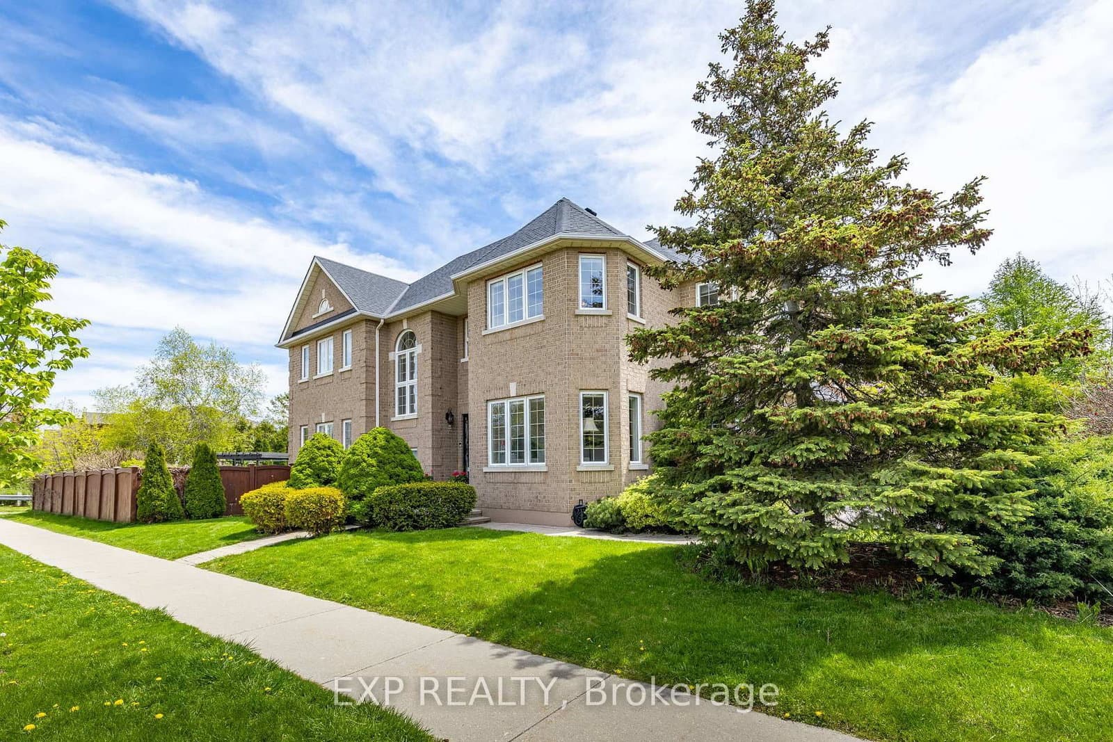 2137 Frontier Drive - Image 1