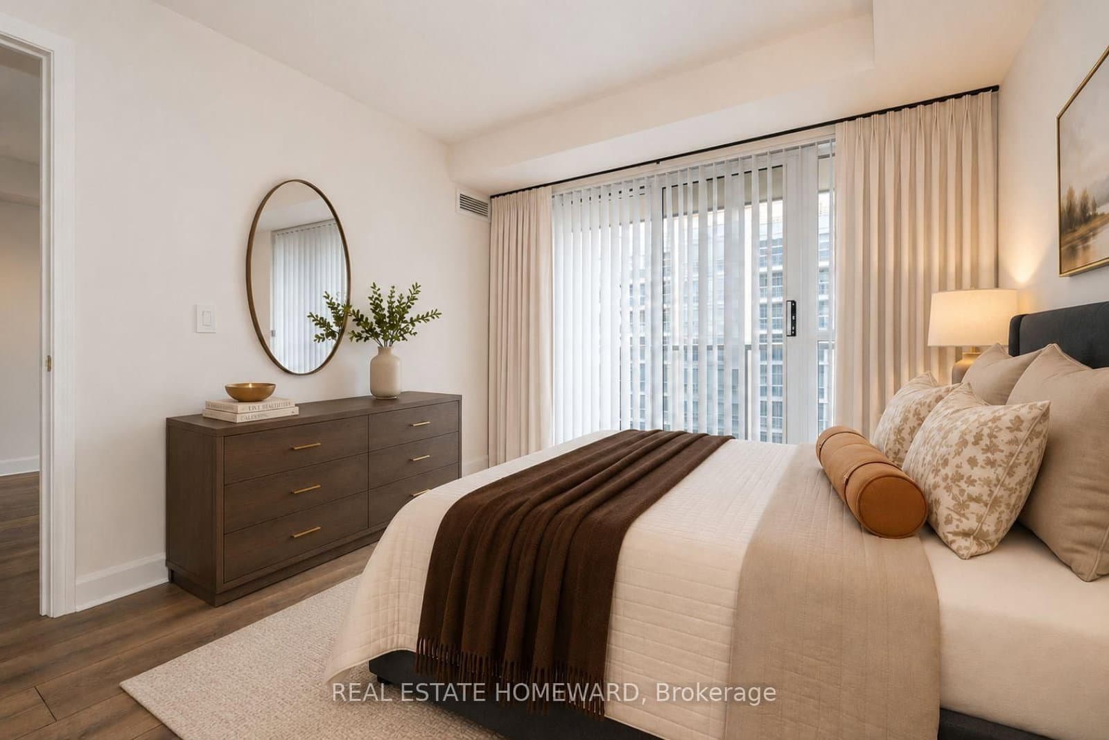 5 Michael Power Place, Unit 1805 thumbnail 12