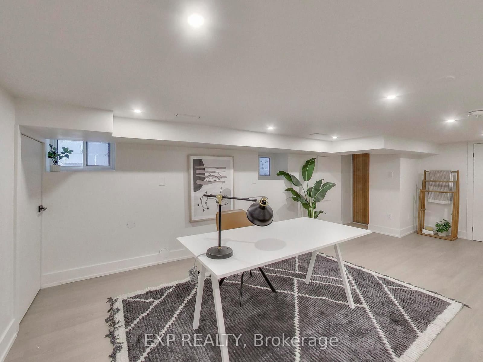 37 Gilbert Avenue thumbnail 20