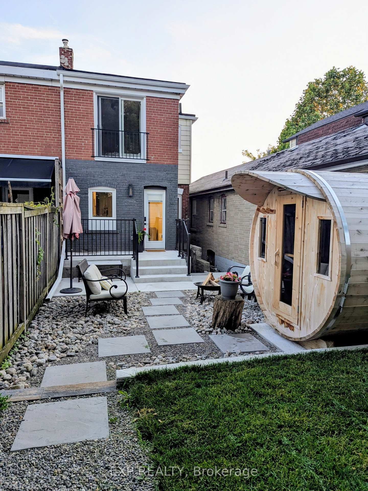 37 Gilbert Avenue thumbnail 29