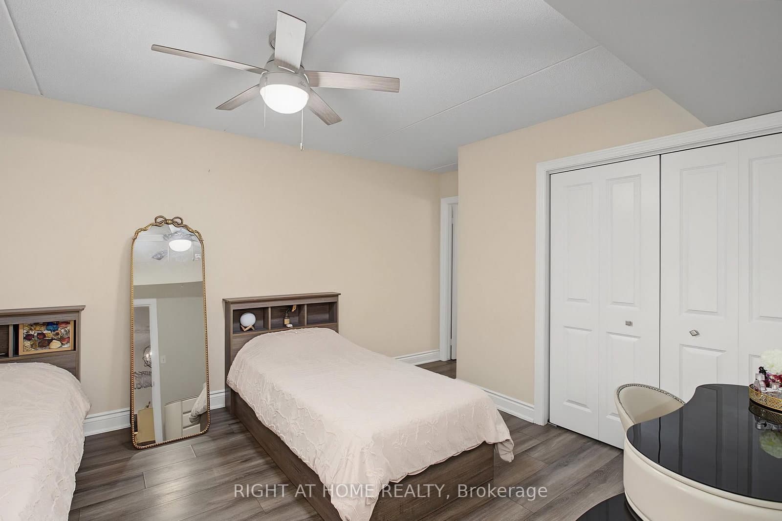 1491 Maple Avenue, Unit 111 thumbnail 12