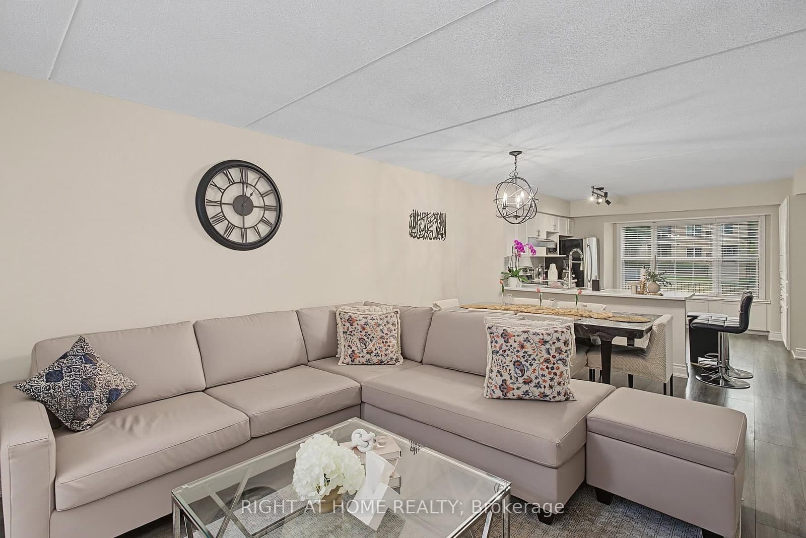 1491 Maple Avenue, Unit 111 thumbnail 6