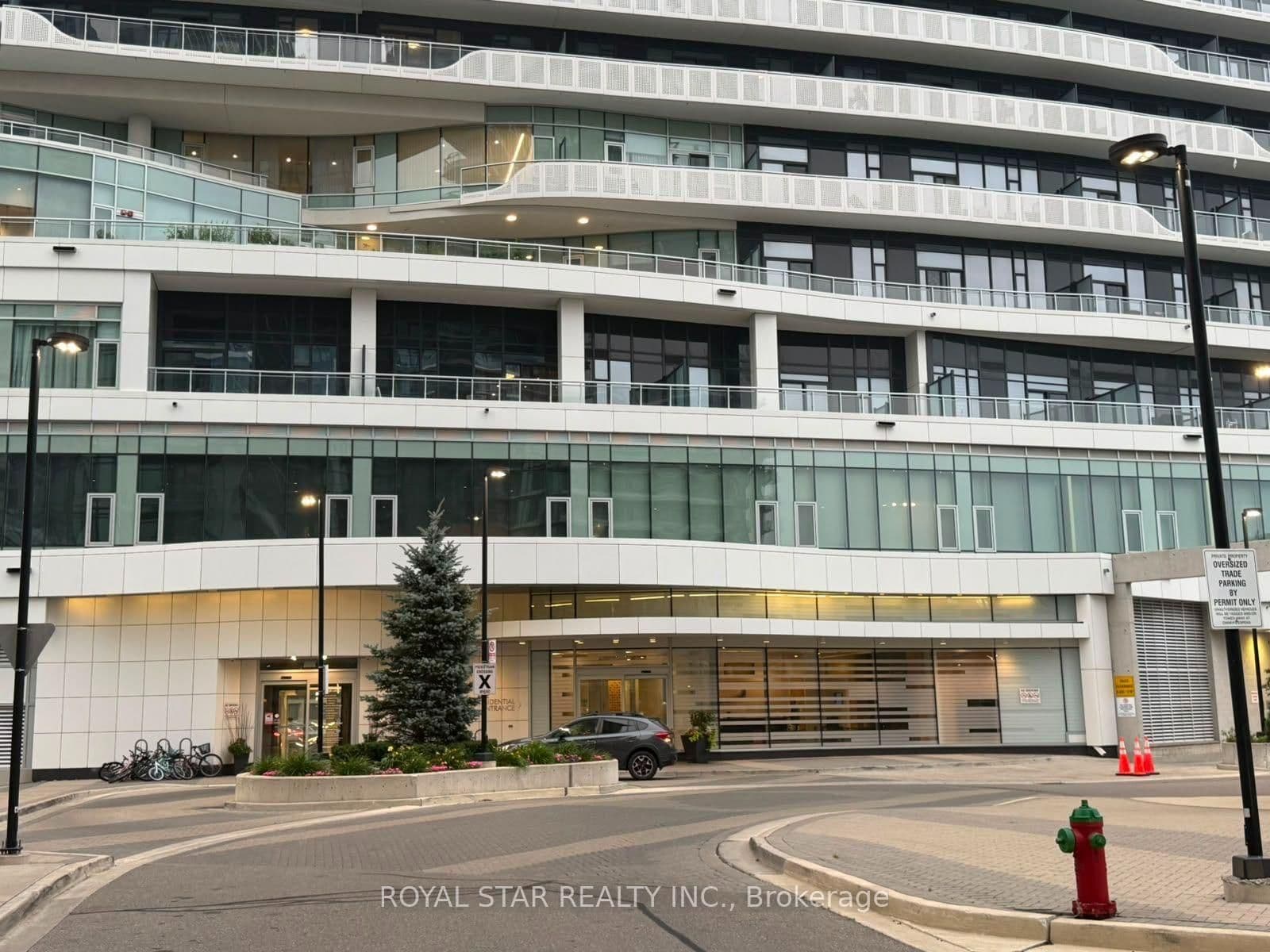 2520 Eglinton Avenue W, Unit 323 thumbnail 2