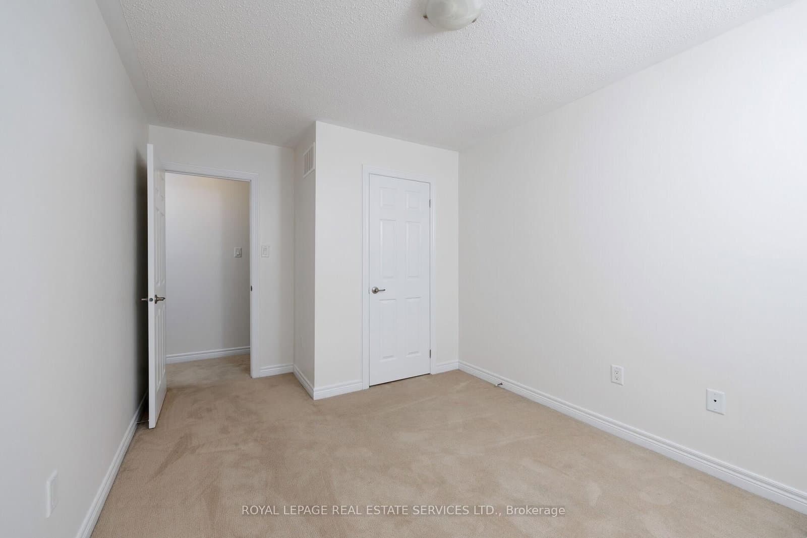3061 Preserve Drive thumbnail 31