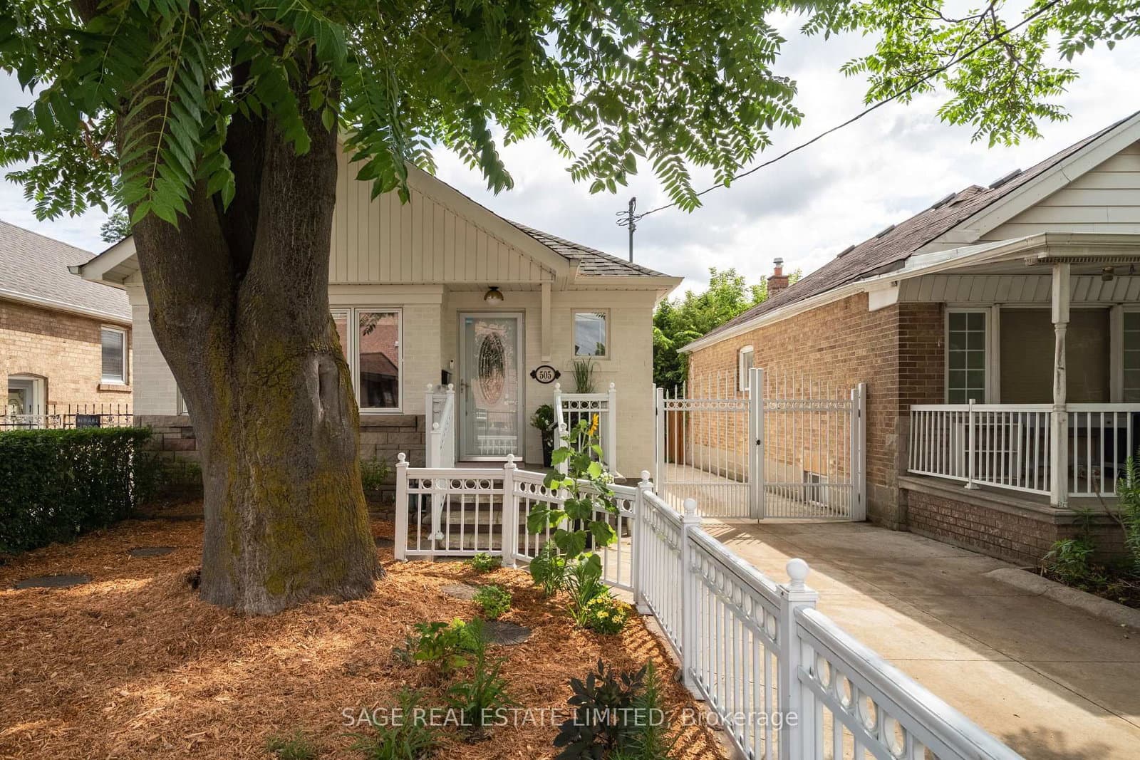 505 Caledonia Road thumbnail 40