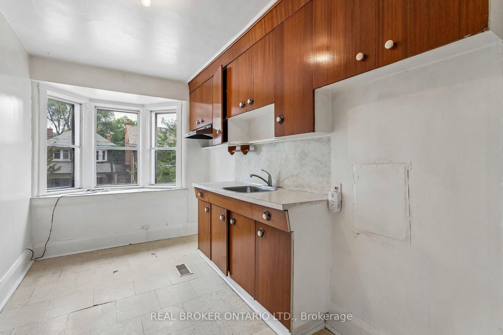 401 Willard Avenue thumbnail 28