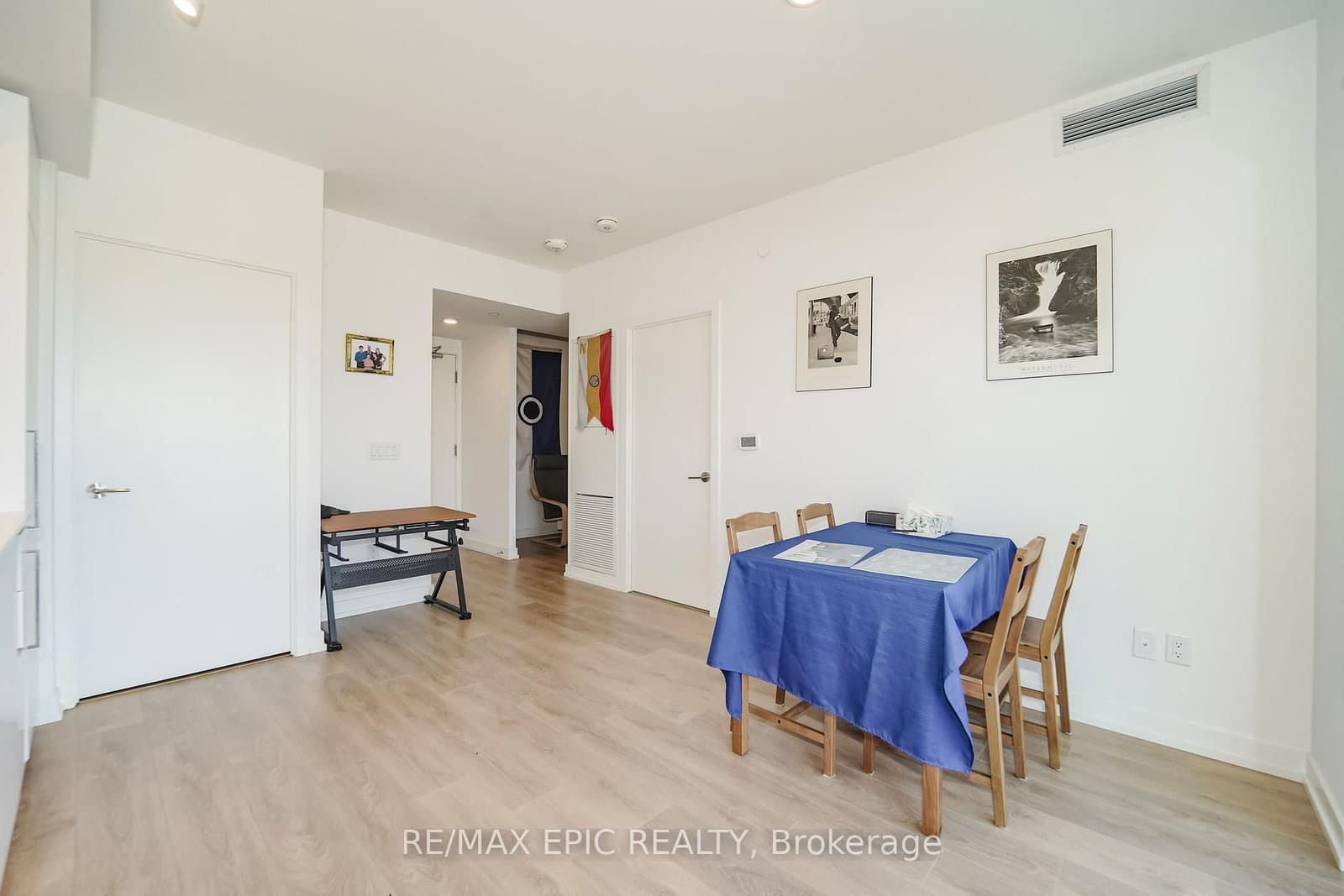1100 Sheppard Avenue W, Unit 928 thumbnail 4