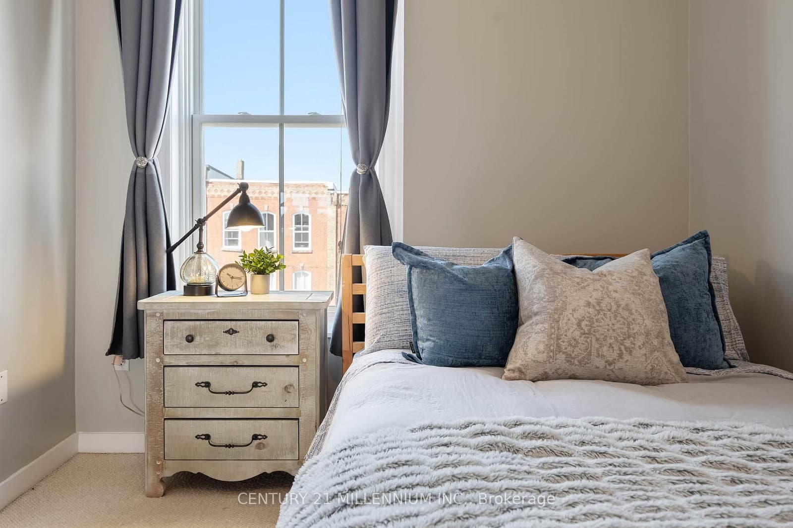 166 Broadway Avenue, Unit 5 thumbnail 15