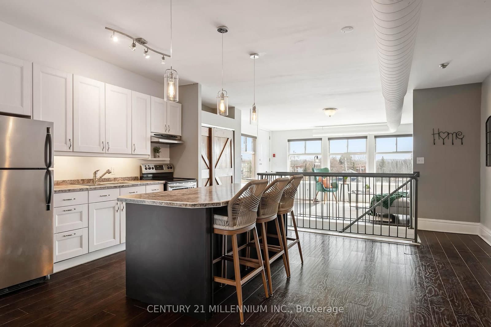 166 Broadway Avenue, Unit 5 thumbnail 2