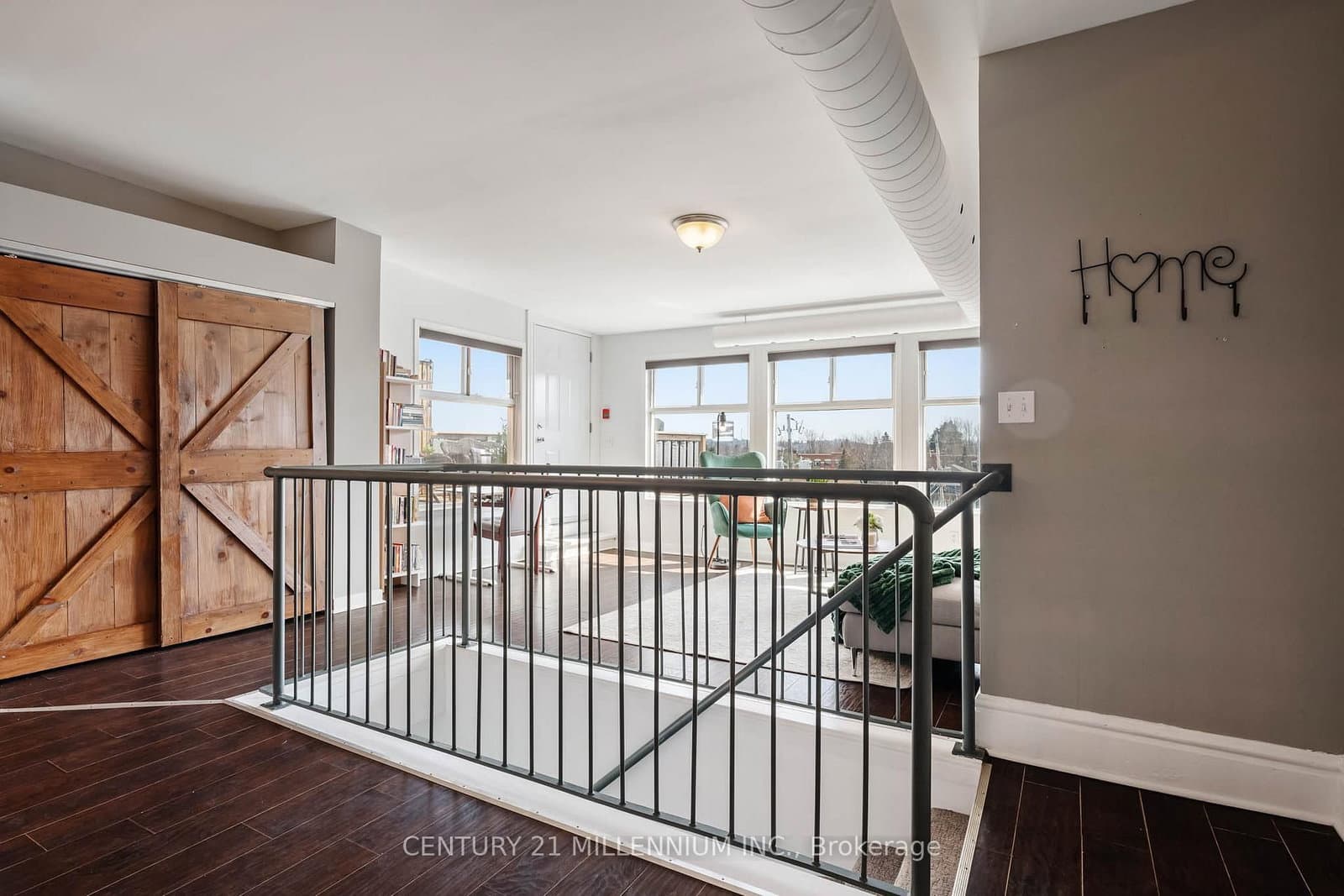166 Broadway Avenue, Unit 5 thumbnail 5