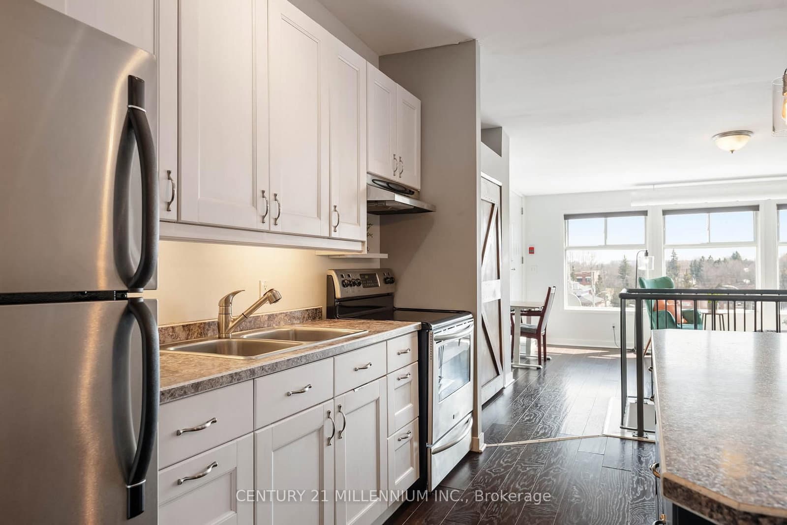 166 Broadway Avenue, Unit 5 thumbnail 9