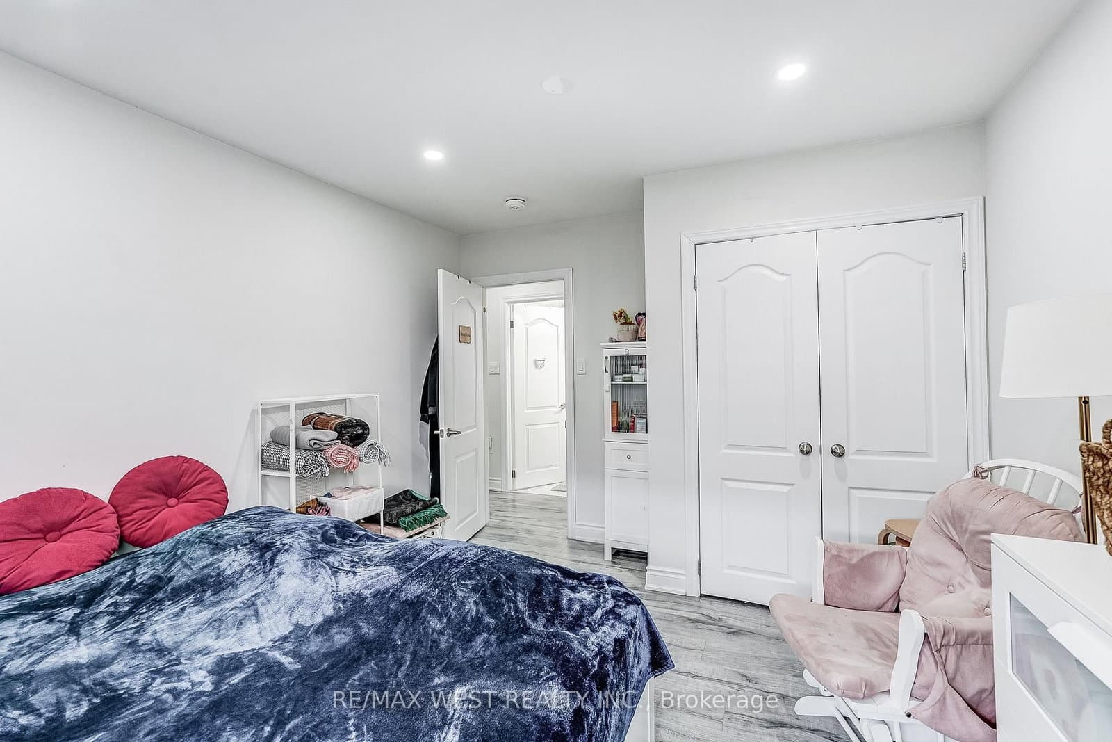 19 Archway Crescent thumbnail 15
