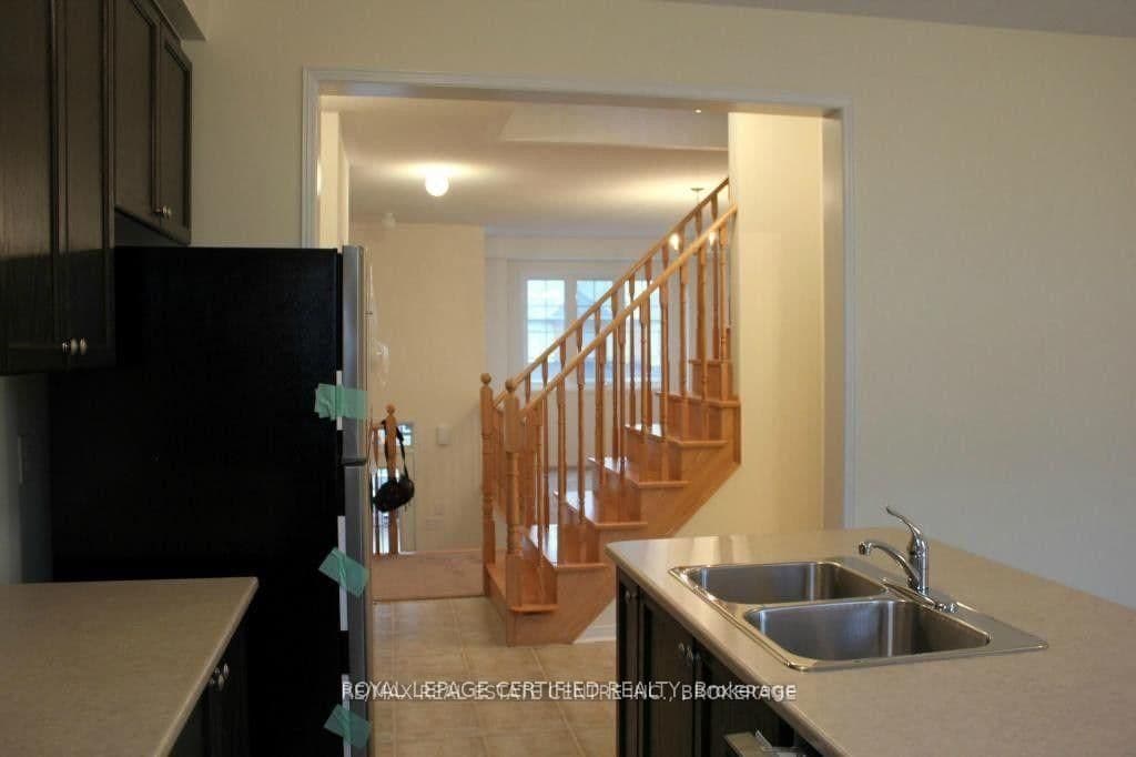 2163 Fiddlers Way thumbnail 4