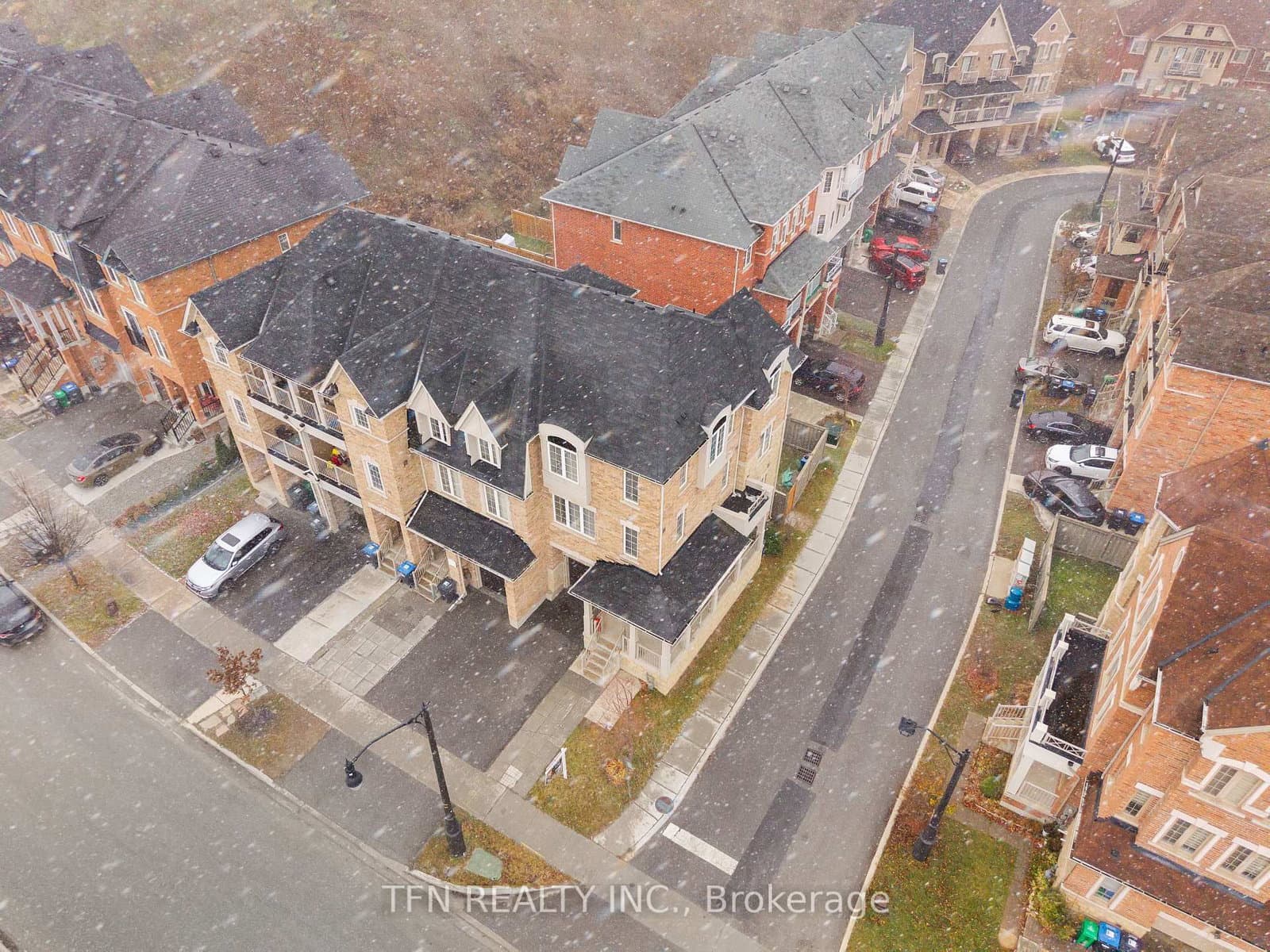 2 Shiff Crescent thumbnail 48