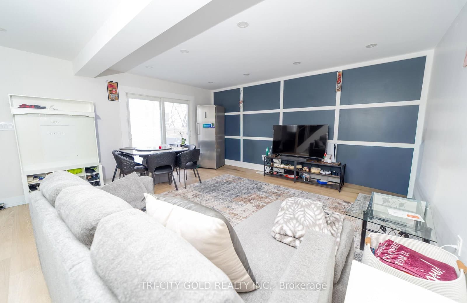 3 Holmstead Court thumbnail 2
