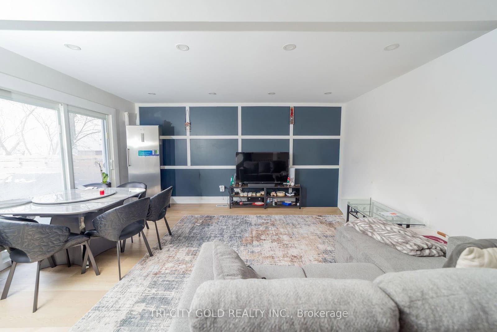 3 Holmstead Court thumbnail 4