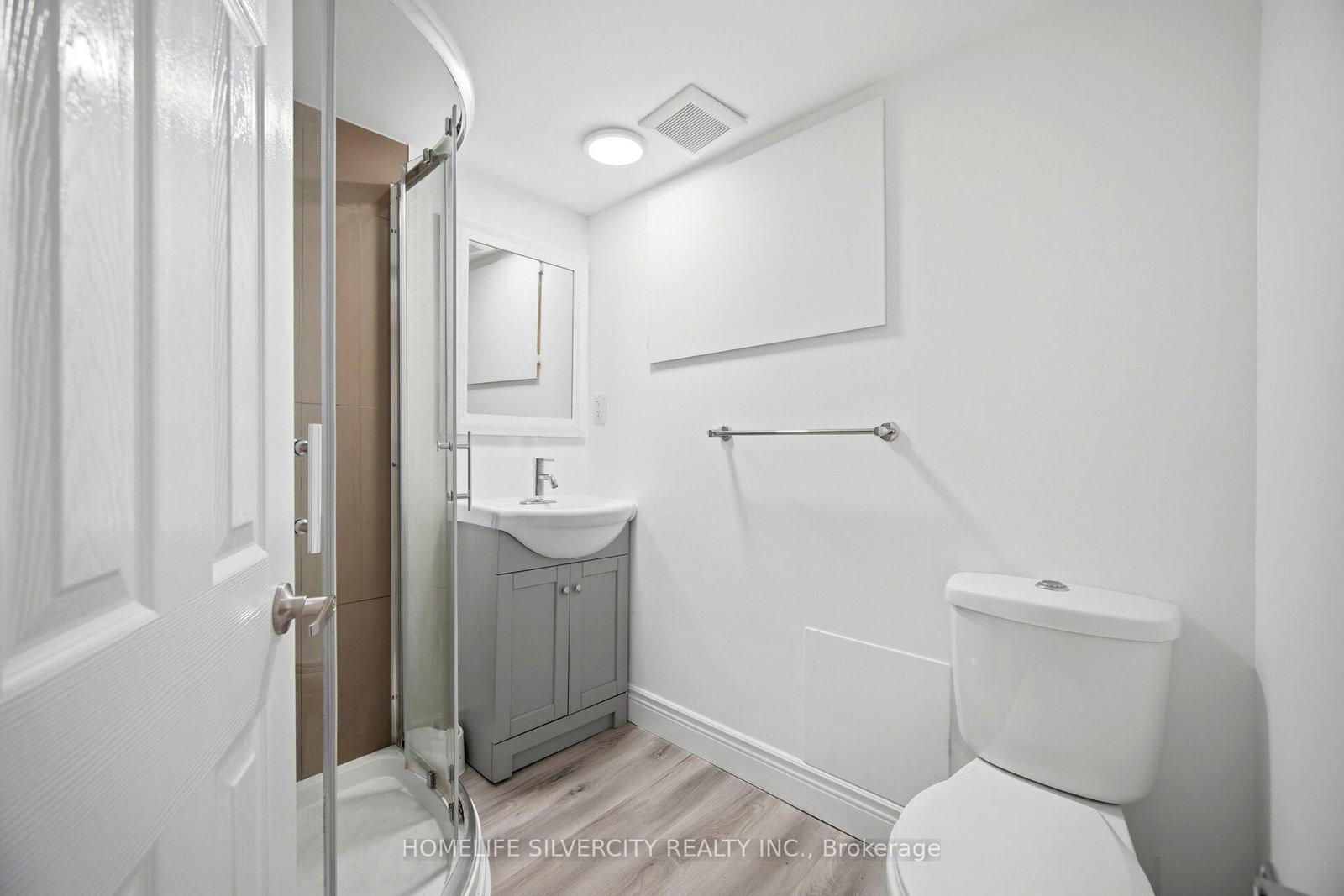 29 Brookmere Road thumbnail 37