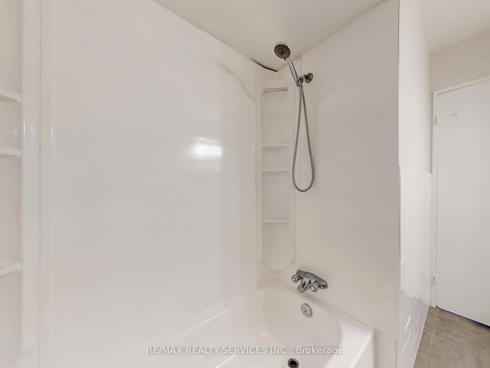 9 Glenridge Road thumbnail 29