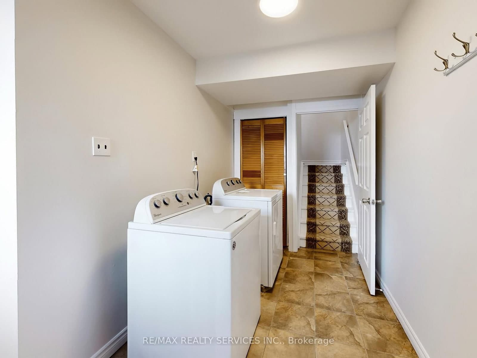9 Glenridge Road thumbnail 7