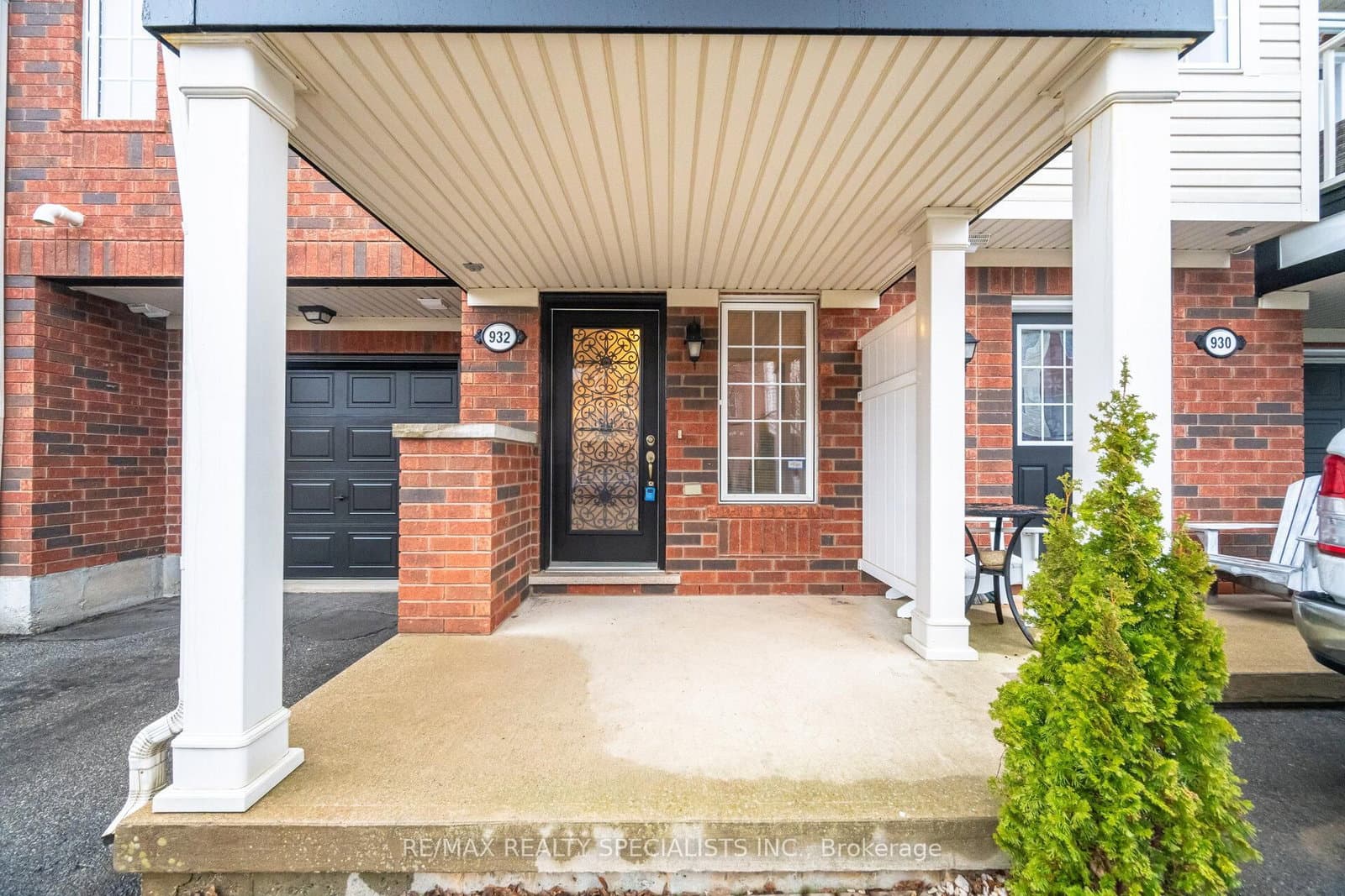 932 Sprague Place thumbnail 2