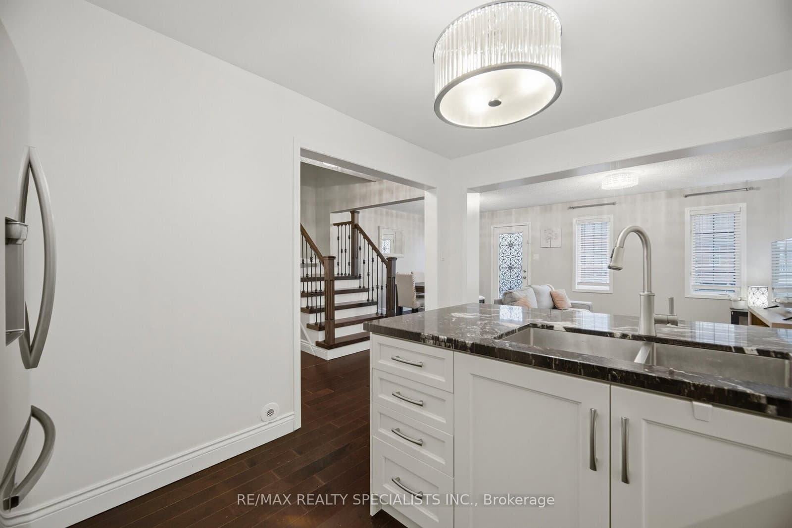 932 Sprague Place thumbnail 23