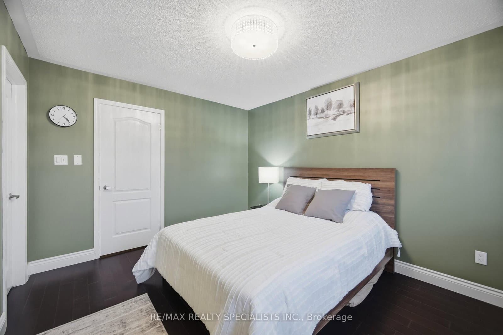 932 Sprague Place thumbnail 29