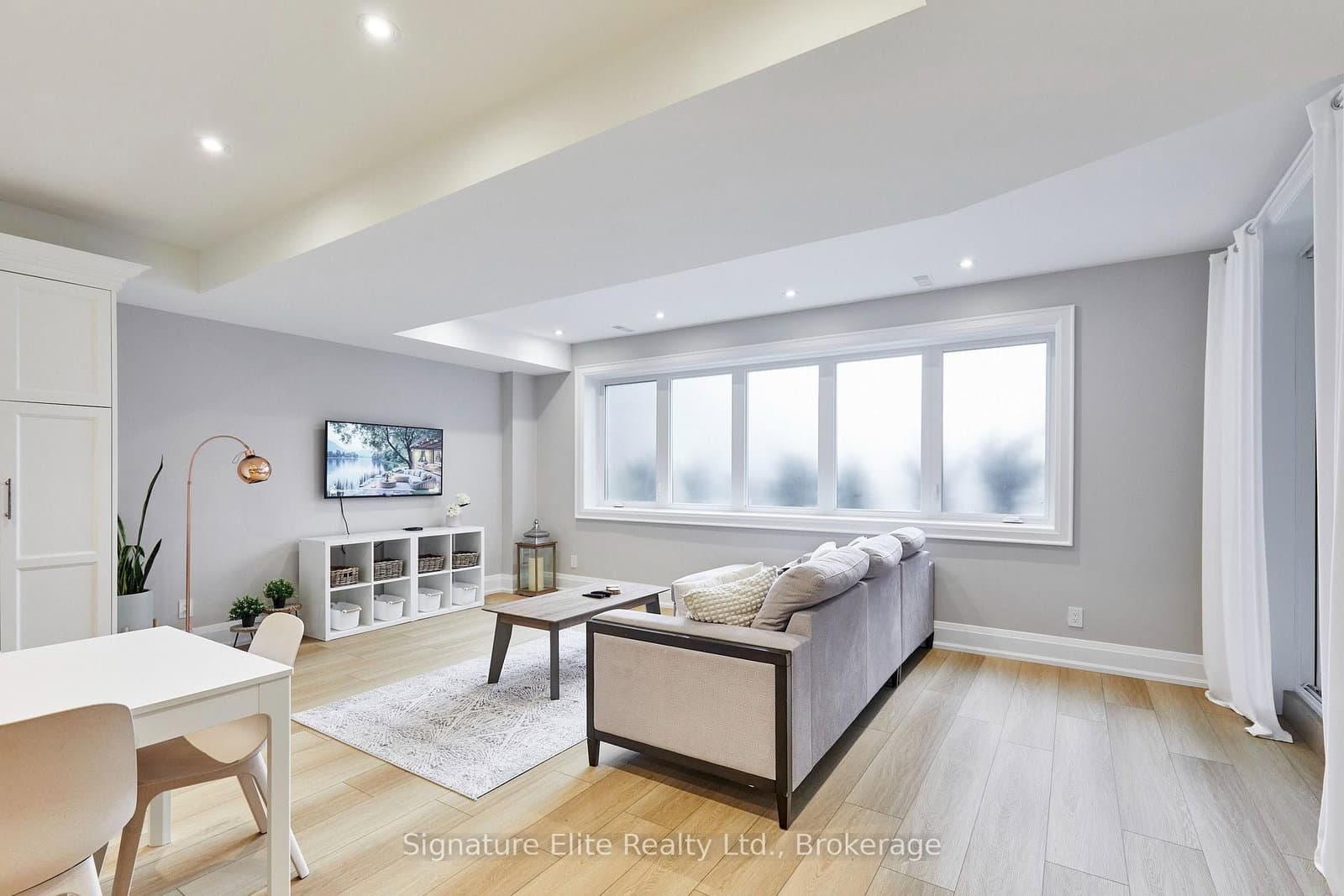 30 Amesbury Drive, Unit Unit 2 thumbnail 10