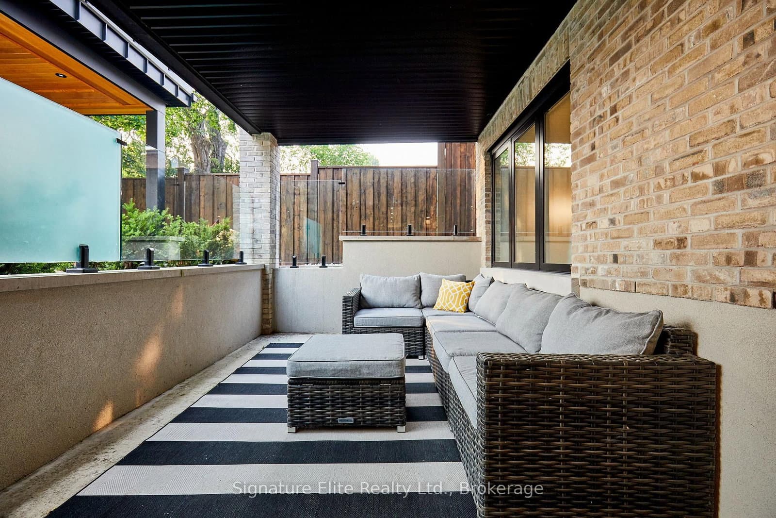 30 Amesbury Drive, Unit Unit 2 thumbnail 12
