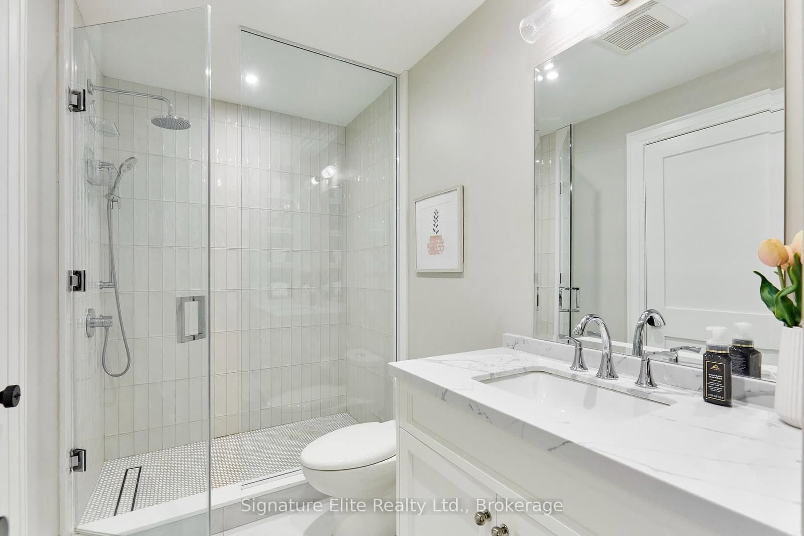 30 Amesbury Drive, Unit Unit 2 thumbnail 17