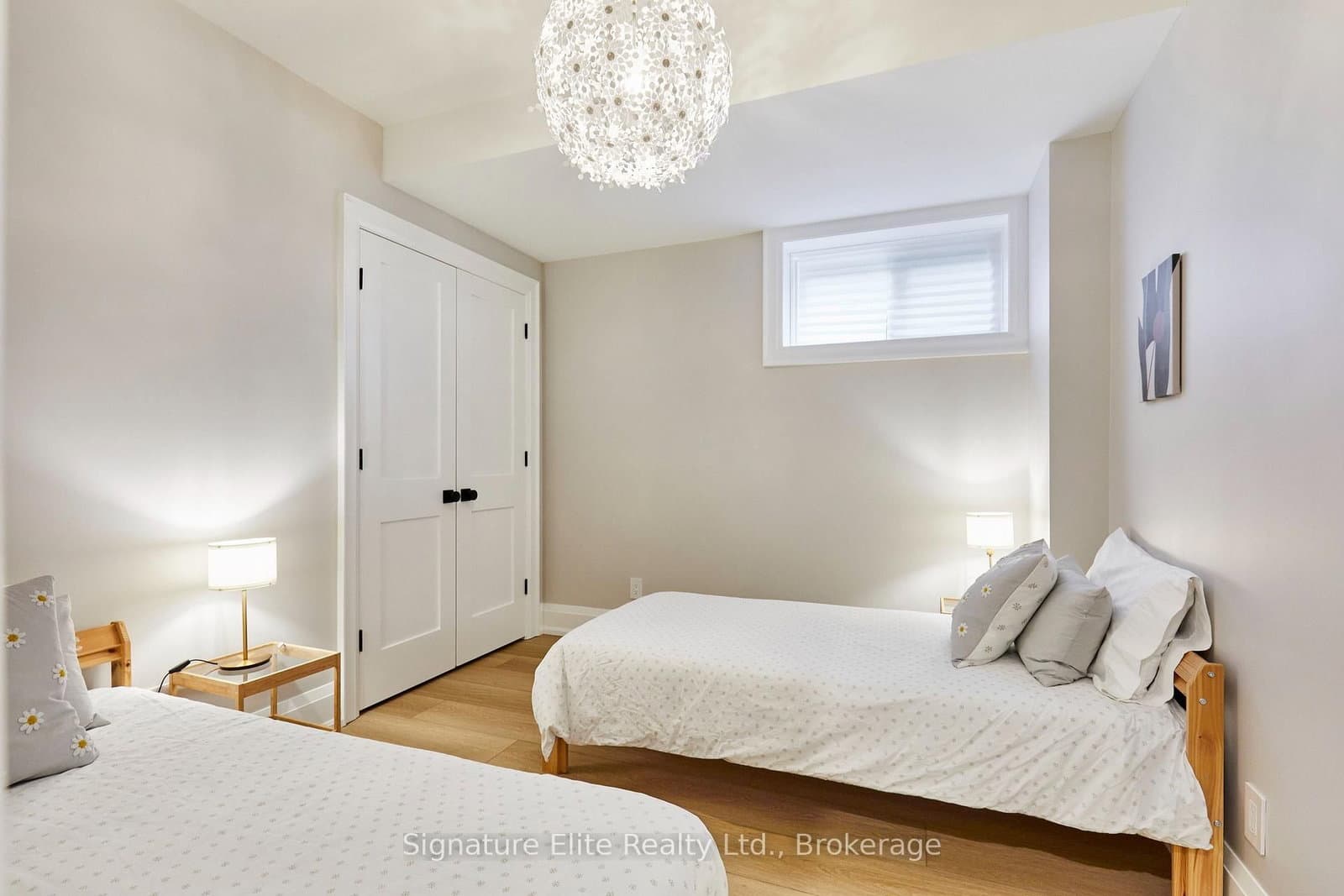 30 Amesbury Drive, Unit Unit 2 thumbnail 23