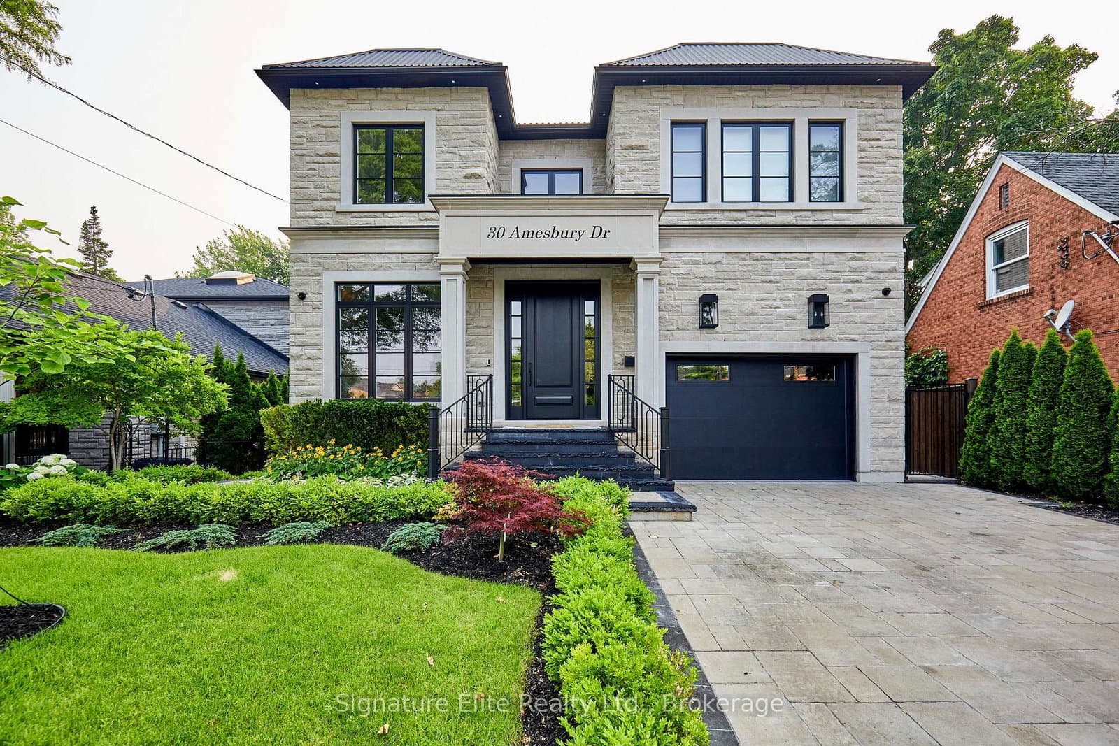 30 Amesbury Drive, Unit Unit 2 thumbnail 27