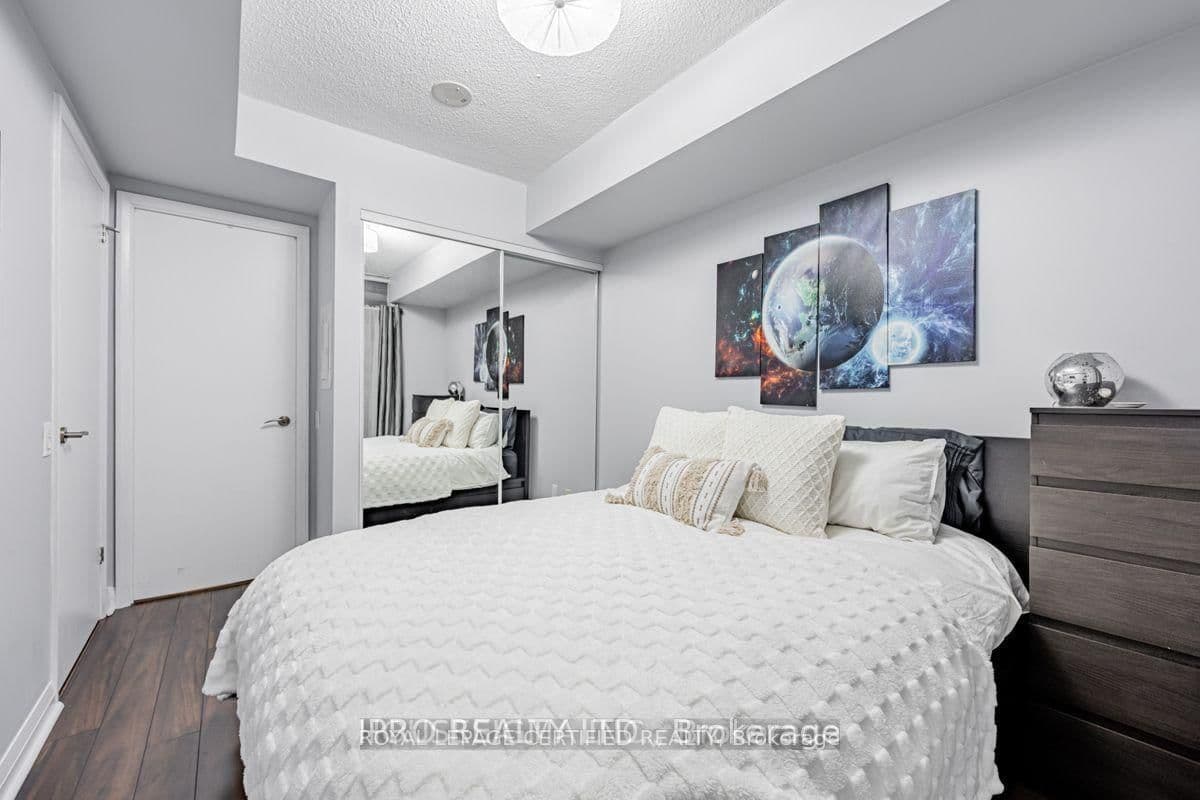 5 Valhalla Inn Road, Unit 1908 thumbnail 6