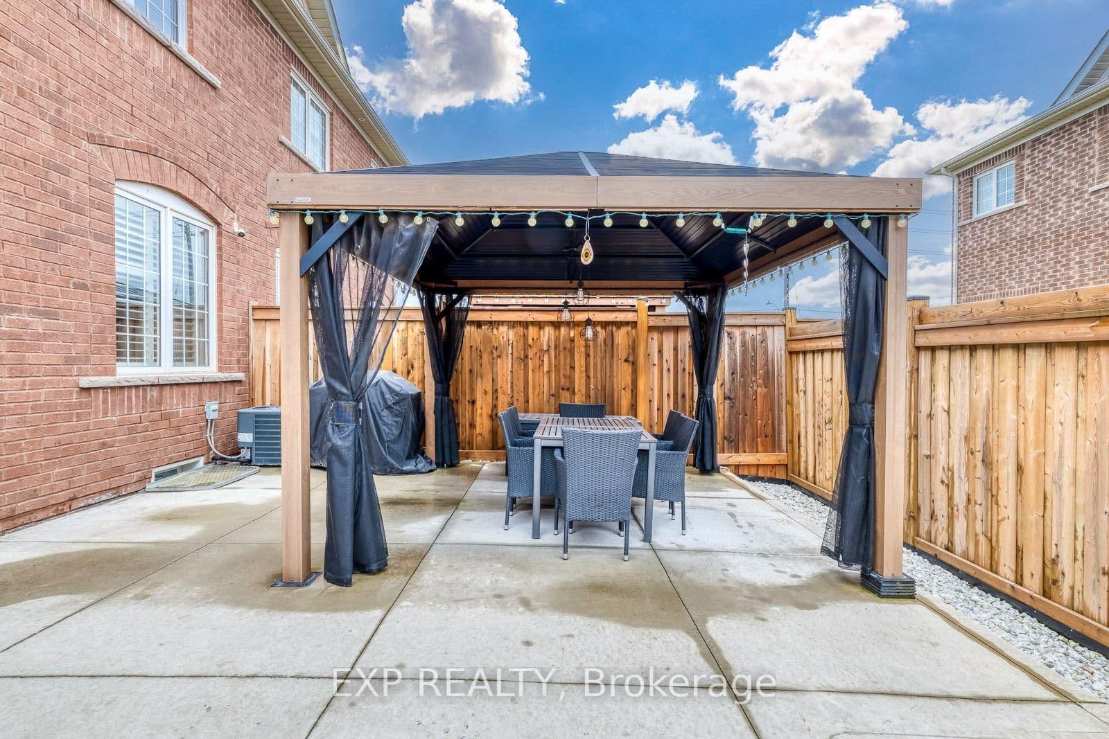598 Bessborough Drive thumbnail 48