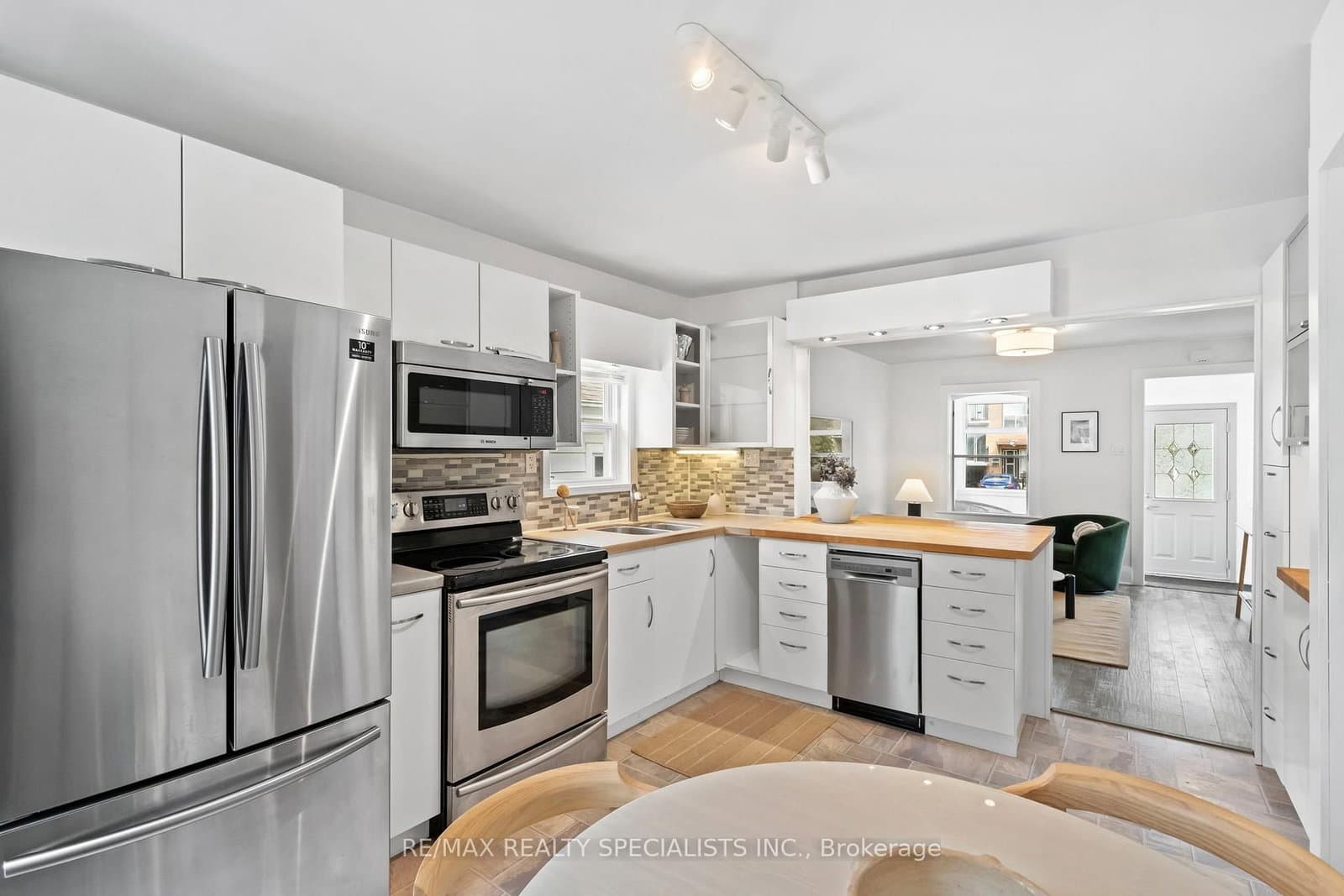 159 Hillside Avenue thumbnail 14