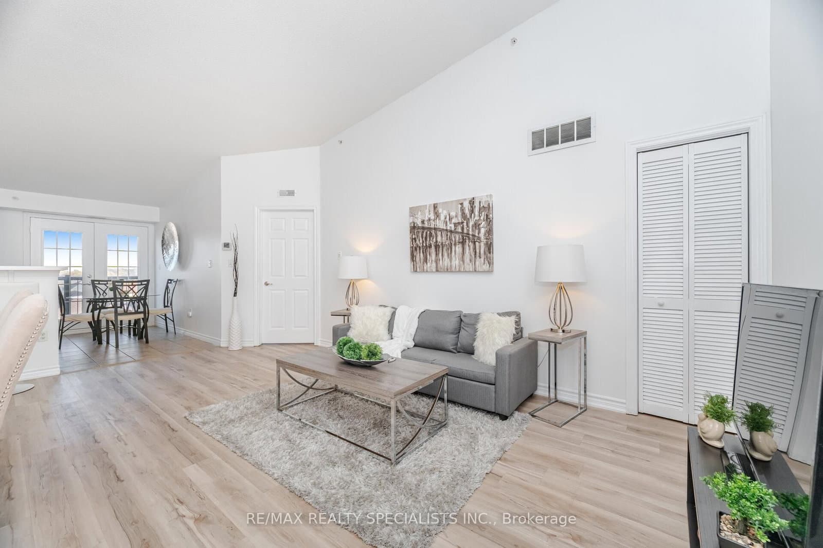 1350 Main Street E, Unit 412 thumbnail 13