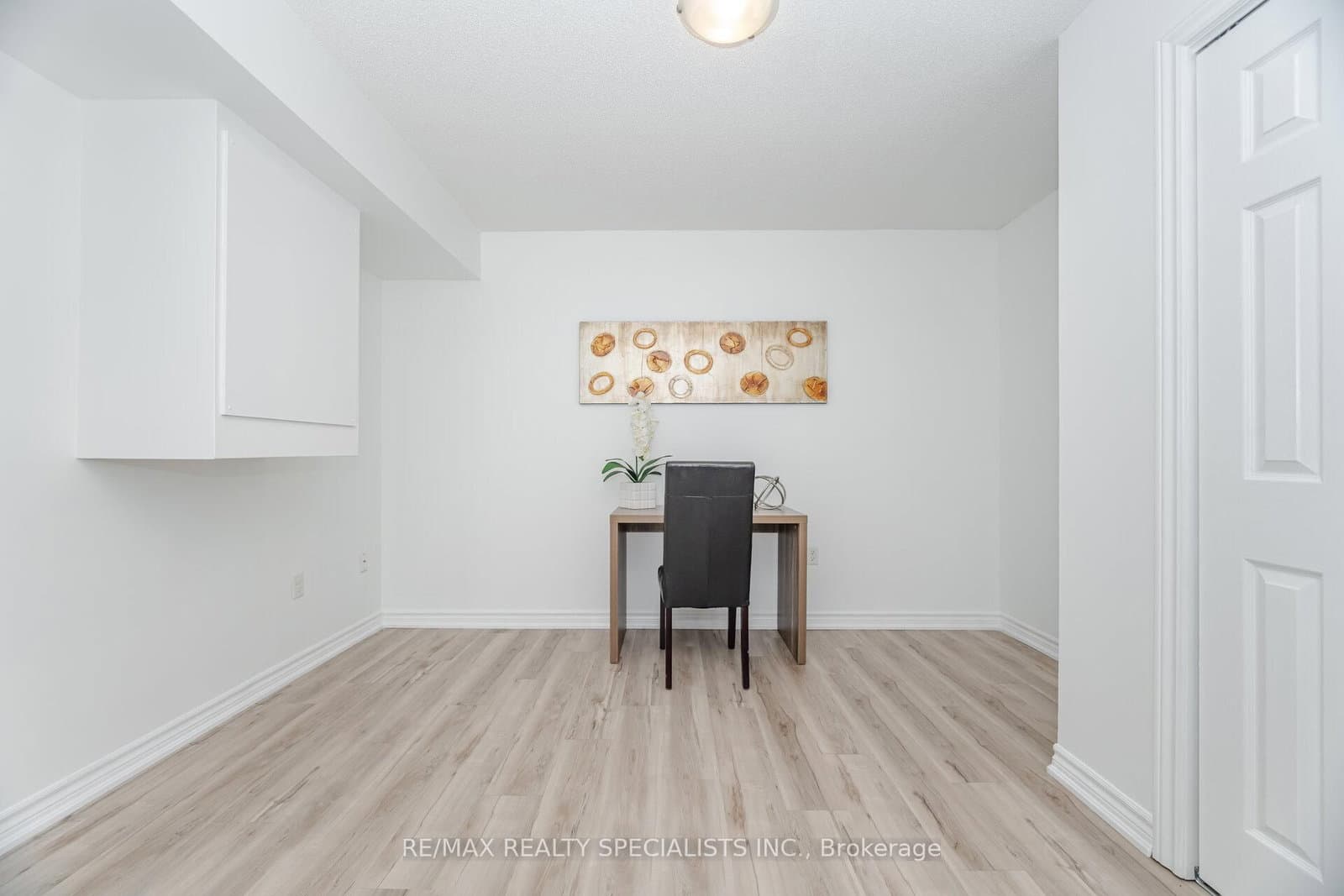 1350 Main Street E, Unit 412 thumbnail 30