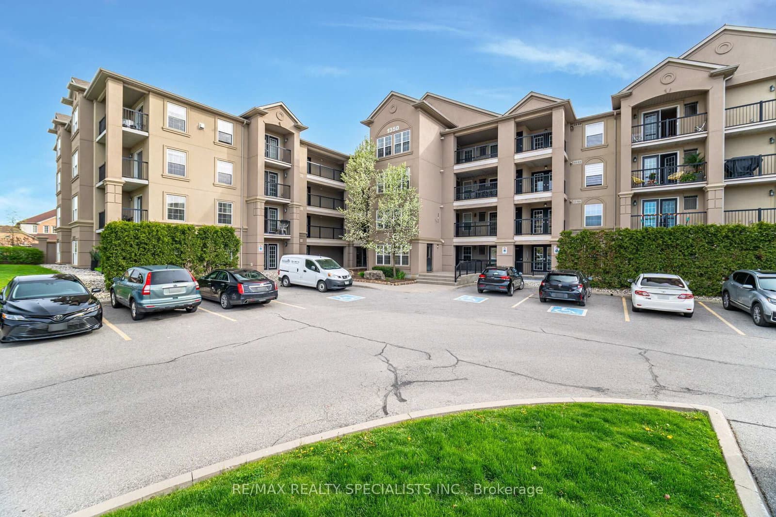 1350 Main Street E, Unit 412 thumbnail 37