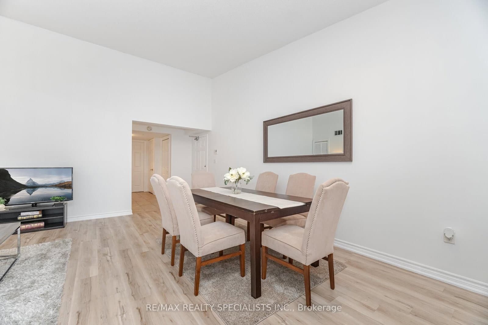 1350 Main Street E, Unit 412 thumbnail 8