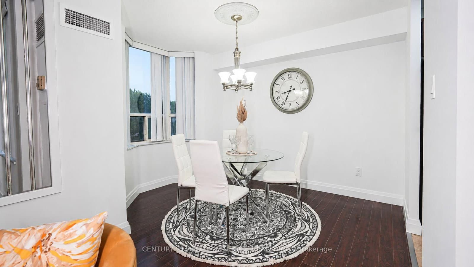 30 Malta Avenue, Unit 302 thumbnail 2