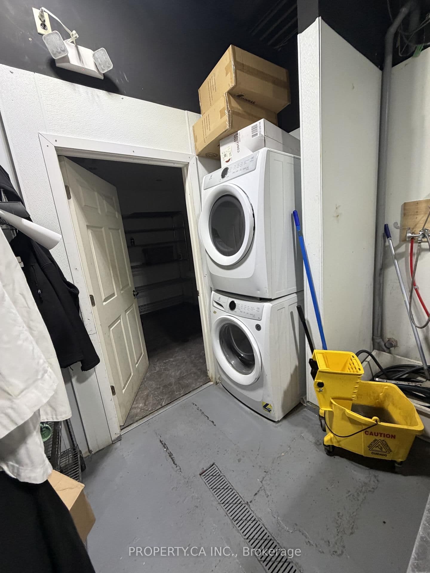 3615 Dixie Road, Unit 9 thumbnail 10